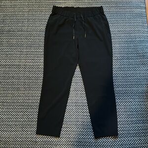 Black lulu lemon pants